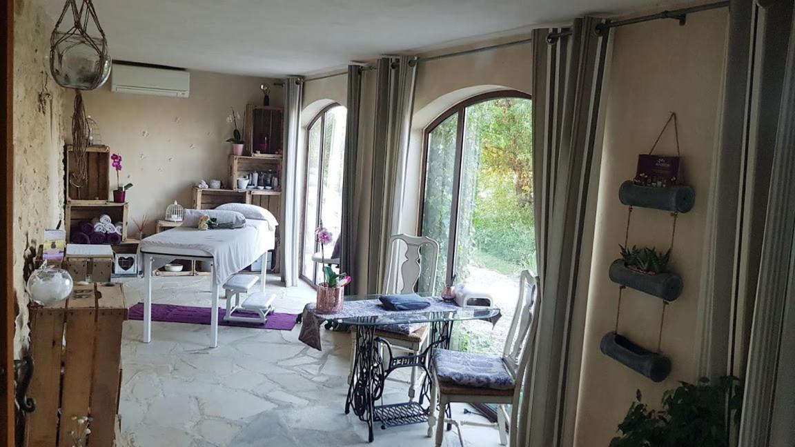 La Magnanerie Villa Niozelles Esterno foto
